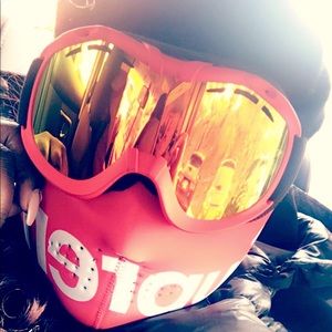 Meet your Posher, Marian